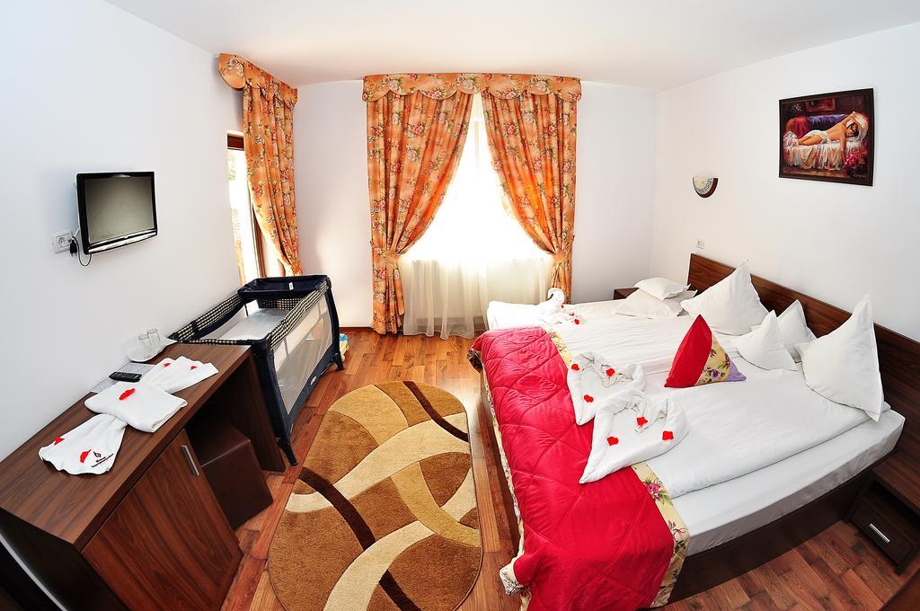 Roua Voronetului Hotell Gura Humorului Exteriör bild