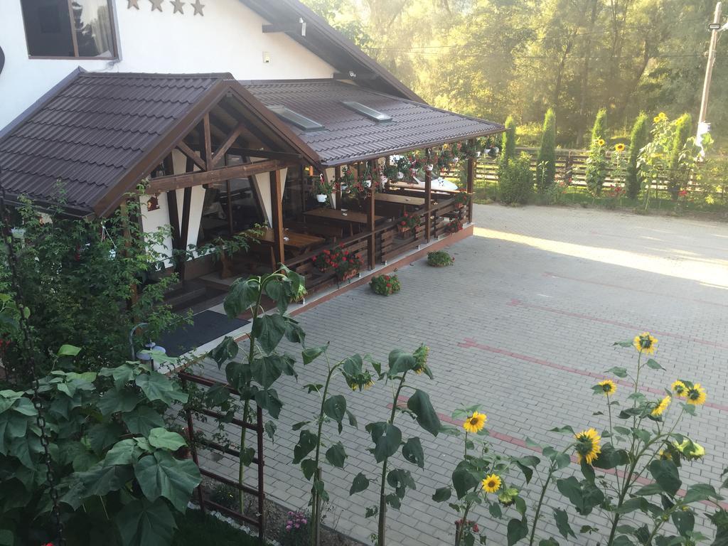 Roua Voronetului Hotell Gura Humorului Exteriör bild
